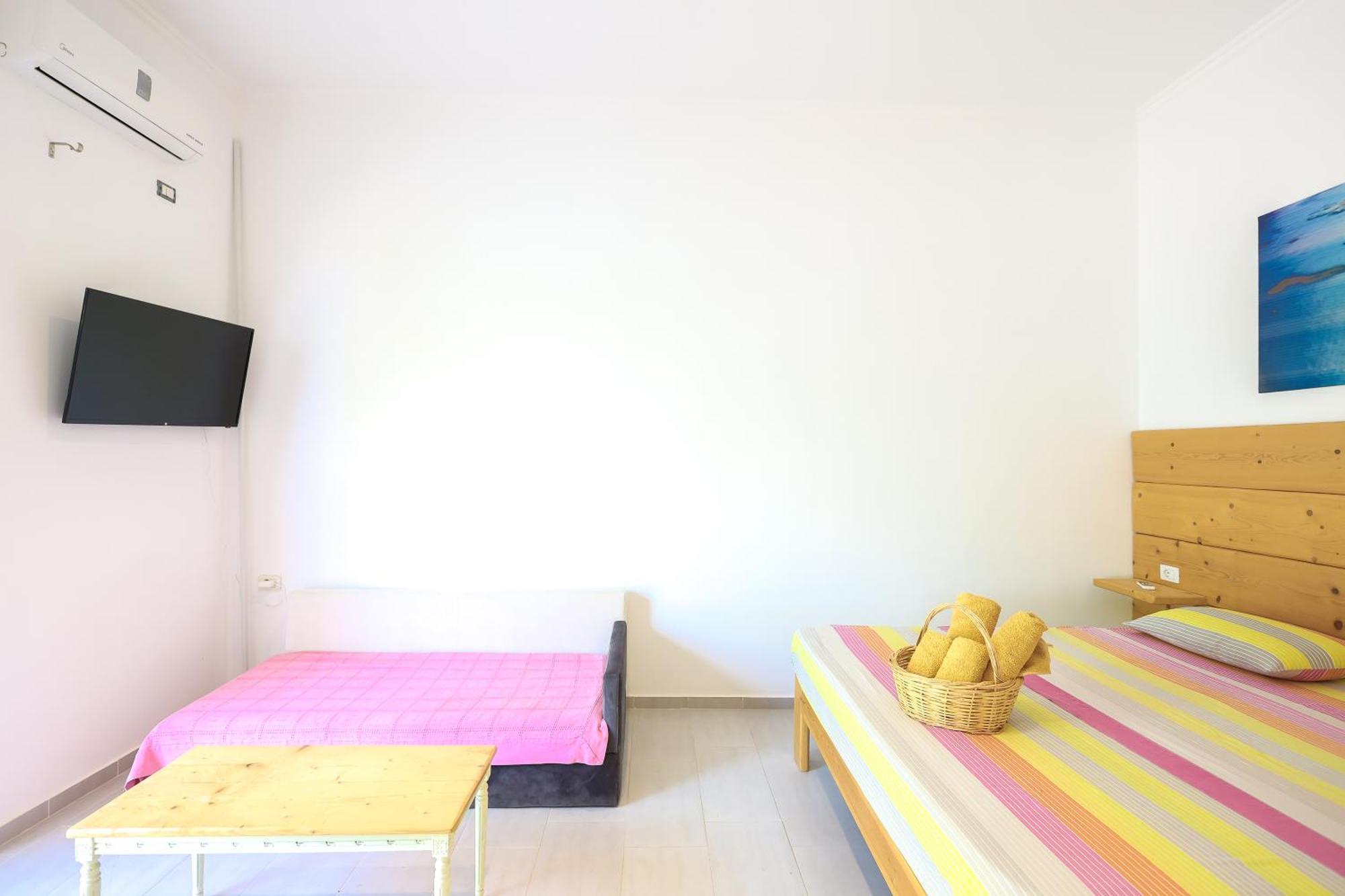 Casablanca Rooms Dhërmi Esterno foto