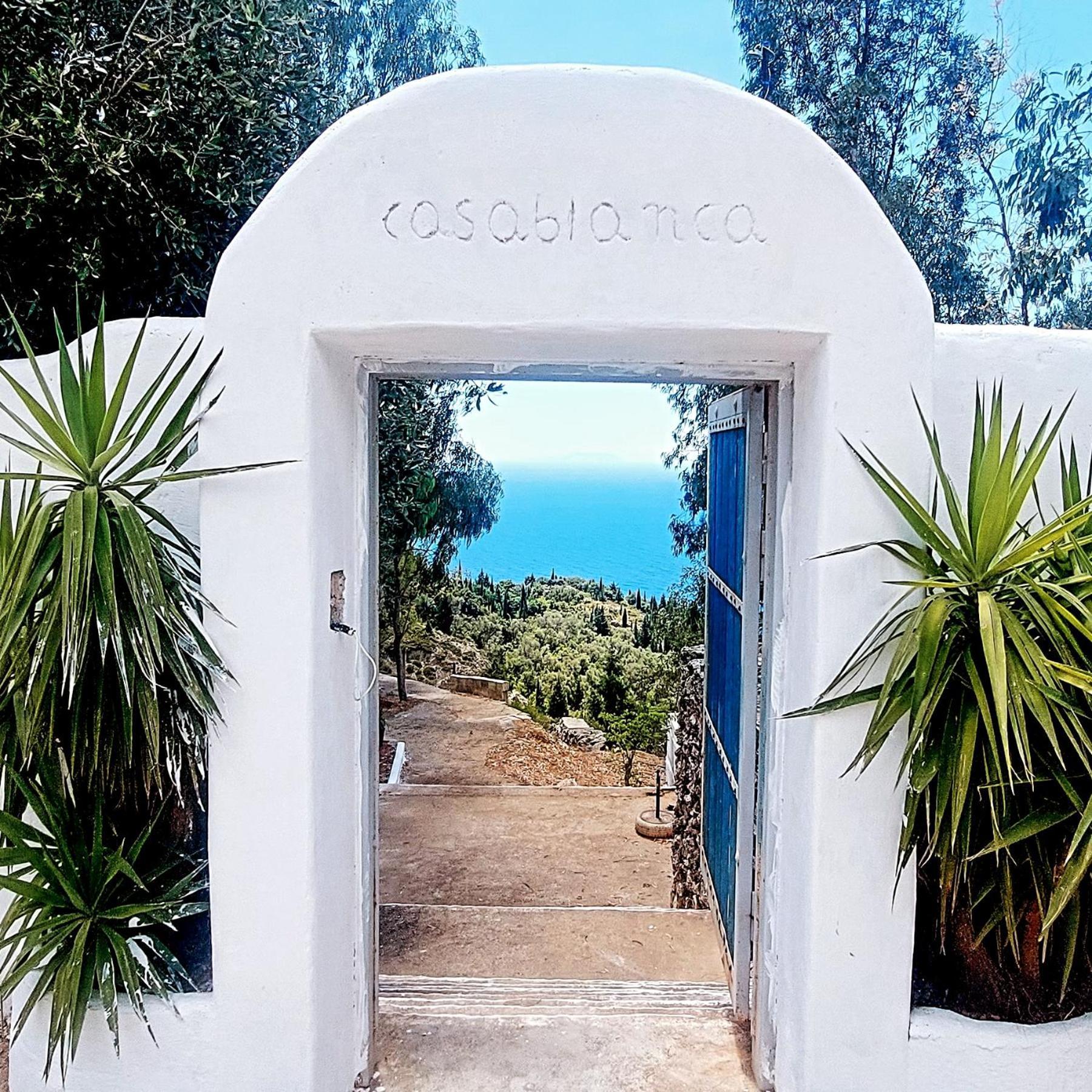 Casablanca Rooms Dhërmi Esterno foto
